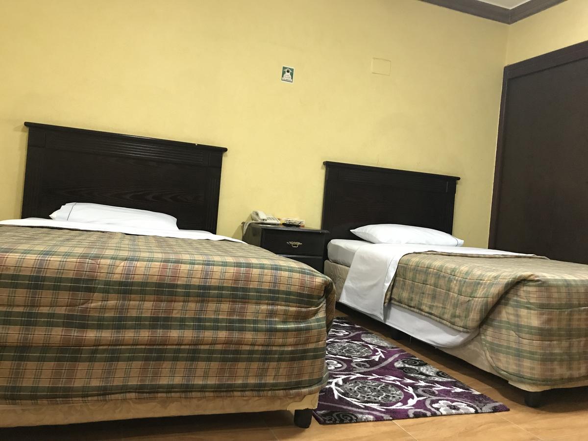 Al Musafer Hotel Riyadh 利雅德 外观 照片